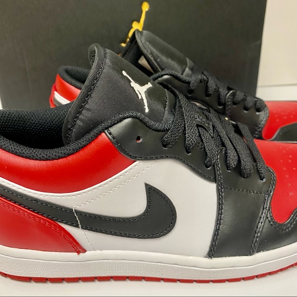 Air Jordan 1 Low 8.5 mens - Picture 9 of 11